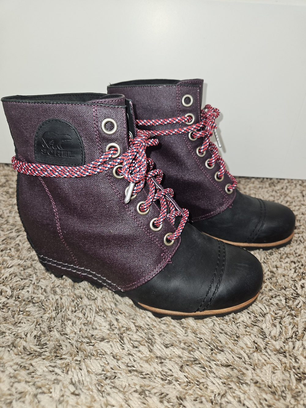 SOREL Women's Purple Lace-Up Wedge Ankle Boots